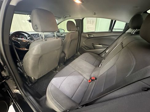 Used 2019 Chevrolet Cruze LT w/ Convenience Package image 19