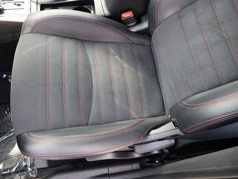 Used 2024 Mitsubishi Outlander Sport SE AWD/4WD image 29