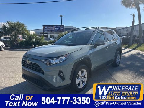 Used 2019 Toyota RAV4 XLE w/ Convenience Package image 1