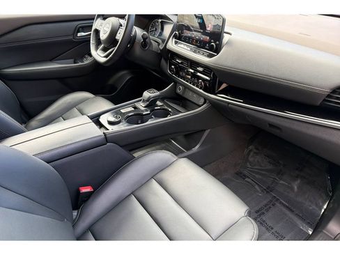 Used 2023 Nissan Rogue SL w/ SL Premium Package AWD/4WD image 16