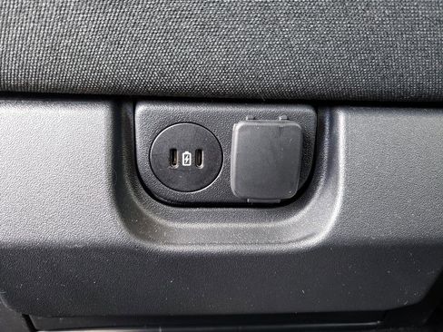 Used 2024 Ford F150 XLT image 13