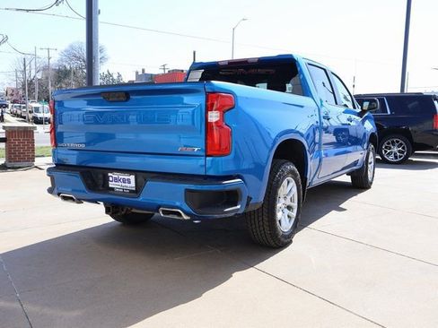 Certified 2022 Chevrolet Silverado 1500 RST image 8
