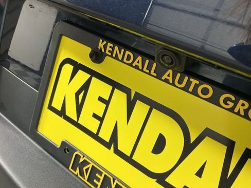 Used 2015 Chevrolet Camaro SS w/ Silver Rally Stripe Package image 9