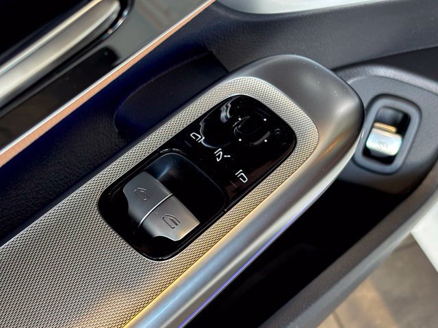 New 2026 Mercedes-Benz CLE 450 4MATIC Coupe image 14