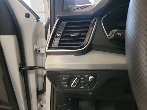 Used 2024 Audi Q5 e Prestige image 19