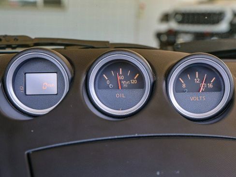 Used 2004 Nissan 350Z Touring RWD image 14