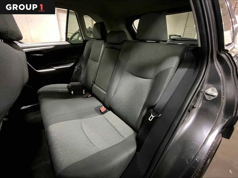 Certified 2022 Toyota RAV4 XLE image 21