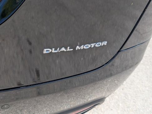 Used 2021 Tesla Model X Long Range image 17