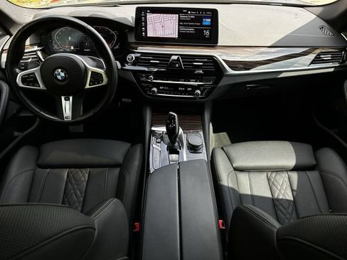 Used 2023 BMW 530i xDrive w/ M Sport Package AWD/4WD image 12