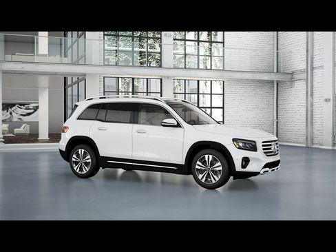 Certified 2026 Mercedes-Benz GLB 250 4MATIC image 8