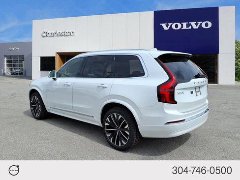 New 2026 Volvo XC90 B5 Plus w/ Protection Package AWD/4WD image 5