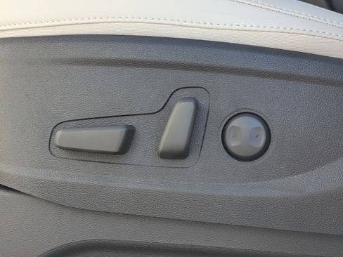 New 2025 Kia Telluride S image 23