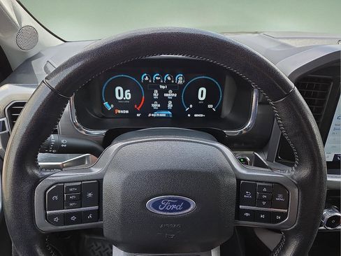 Used 2023 Ford F150 Lariat AWD/4WD image 24