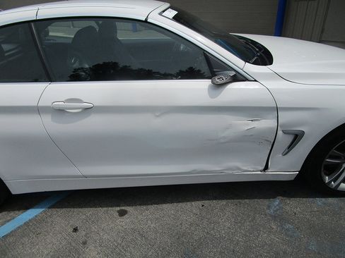 Used 2015 BMW 428i xDrive Convertible image 2