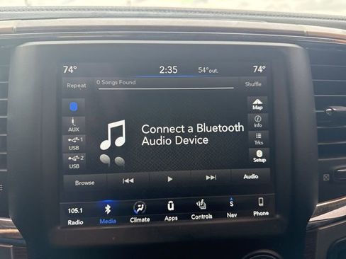 Used 2018 RAM 1500 Laramie AWD/4WD image 27
