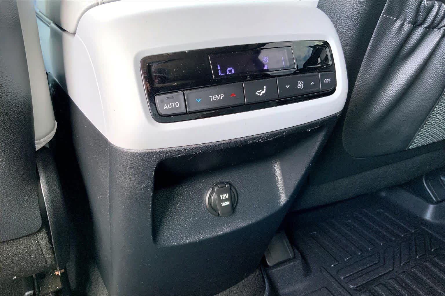 Used 2024 Hyundai Palisade SEL FWD image 34