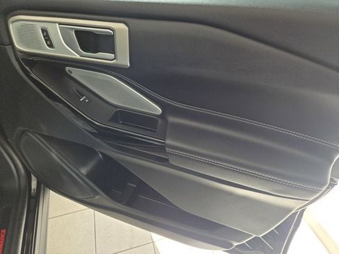 Used 2023 Ford Explorer ST w/ Equipment Group 401A image 3