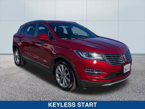 Used 2017 Lincoln MKC Select w/ Select Plus Package image 9