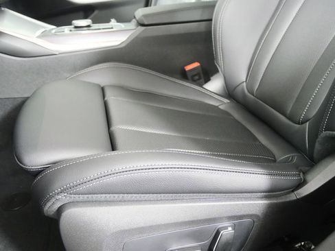 New 2026 BMW 330i xDrive Sedan image 9