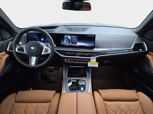 New 2026 BMW X5 xDrive50e w/ M Sport Package image 10