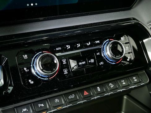 New 2026 GMC Sierra 1500 AT4X image 17