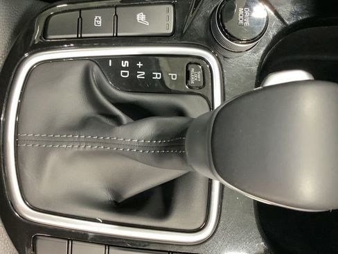 Used 2024 Kia Seltos SX image 20