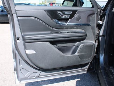 Used 2024 Lincoln Corsair AWD w/ Equipment Group 101A image 10