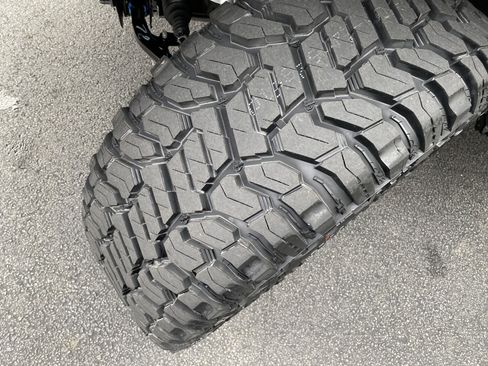 New 2026 Chevrolet Silverado 1500 Custom Trail Boss w/ LPO, Dark Essentials Package image 12