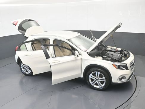 Used 2018 Mercedes-Benz GLA 250 image 72