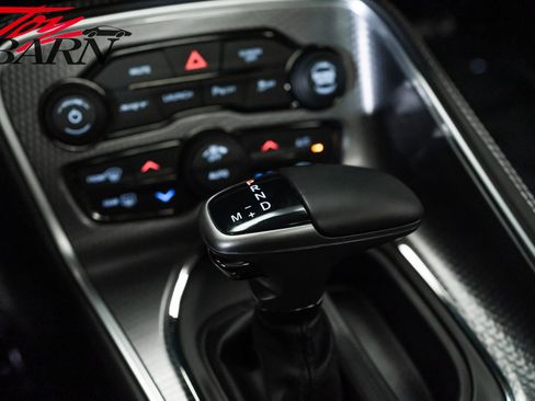 Used 2020 Dodge Challenger SRT Hellcat RWD image 39