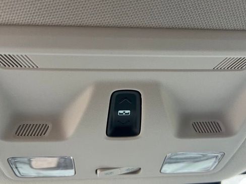 New 2025 Ford Maverick XLT w/ XLT Luxury Package image 33