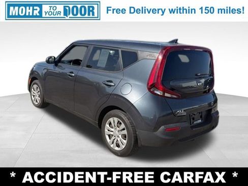 Used 2021 Kia Soul LX FWD image 3
