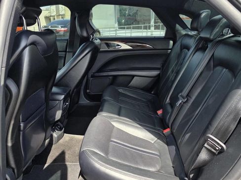 Used 2018 Lincoln MKZ Reserve image 17