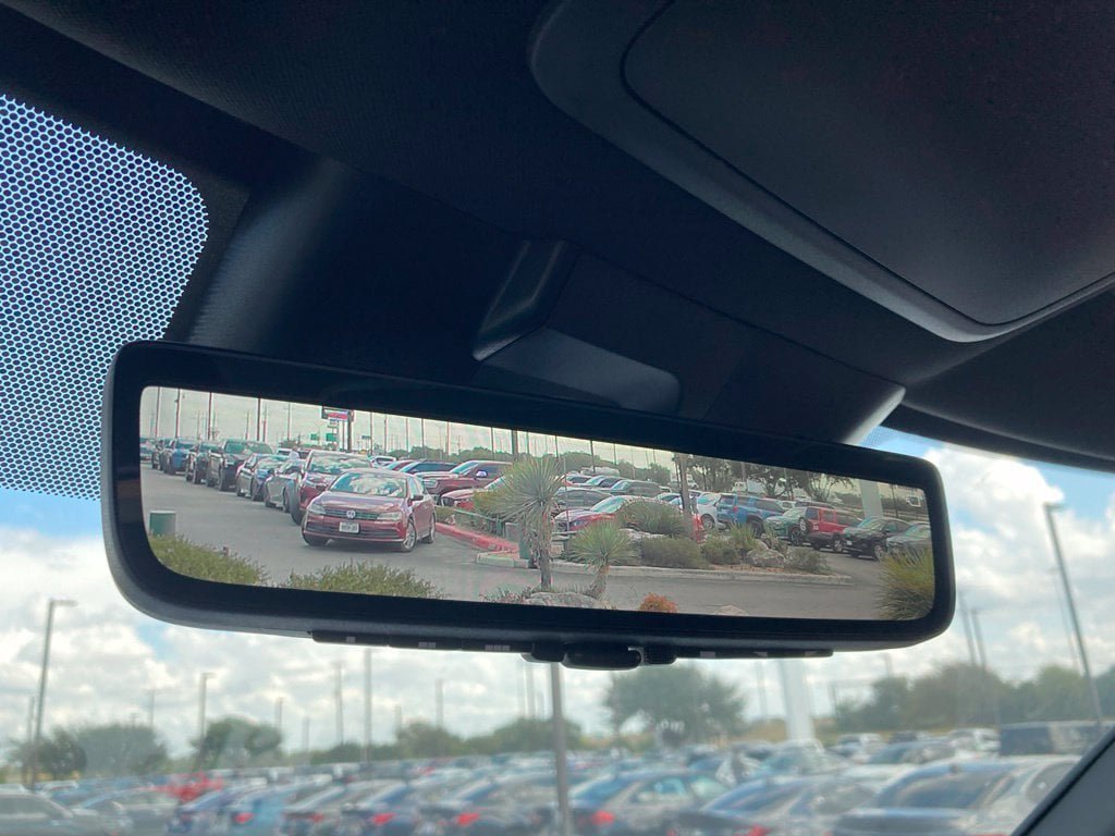 Certified 2026 Toyota Tundra Limited AWD/4WD image 28