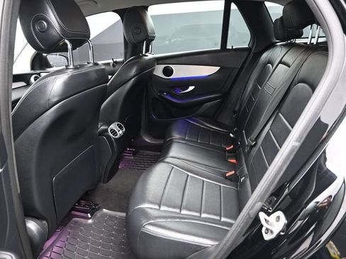 Used 2022 Mercedes-Benz GLC 300 image 8