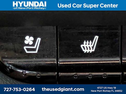 Used 2019 Chevrolet Camaro LT w/ RS Package image 23