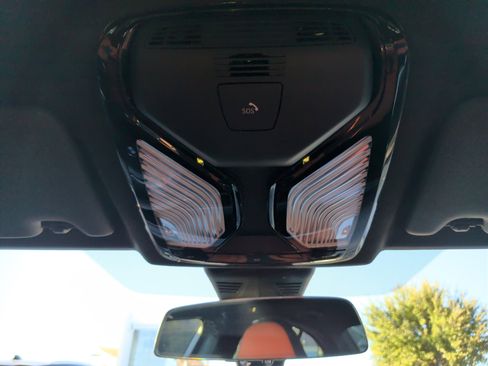 Used 2025 BMW M3 w/ Executive Package image 32