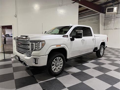 Used 2022 GMC Sierra 3500 Denali image 8