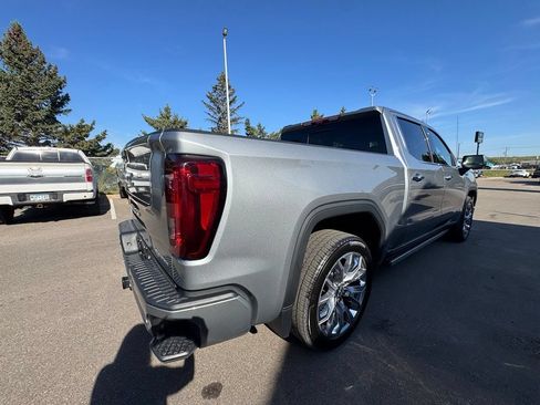 Used 2024 GMC Sierra 1500 Denali AWD/4WD image 8