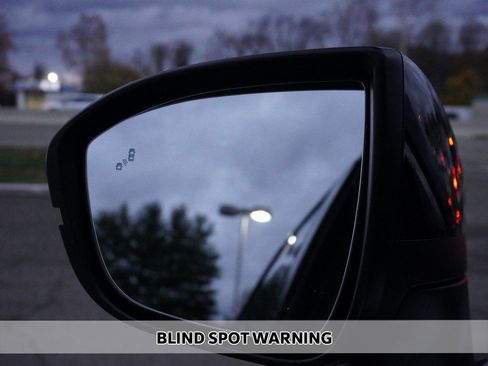 Used 2025 INFINITI QX60 Luxe image 7