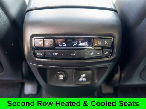 Used 2024 Hyundai Palisade SEL w/ Premium Package AWD/4WD image 15
