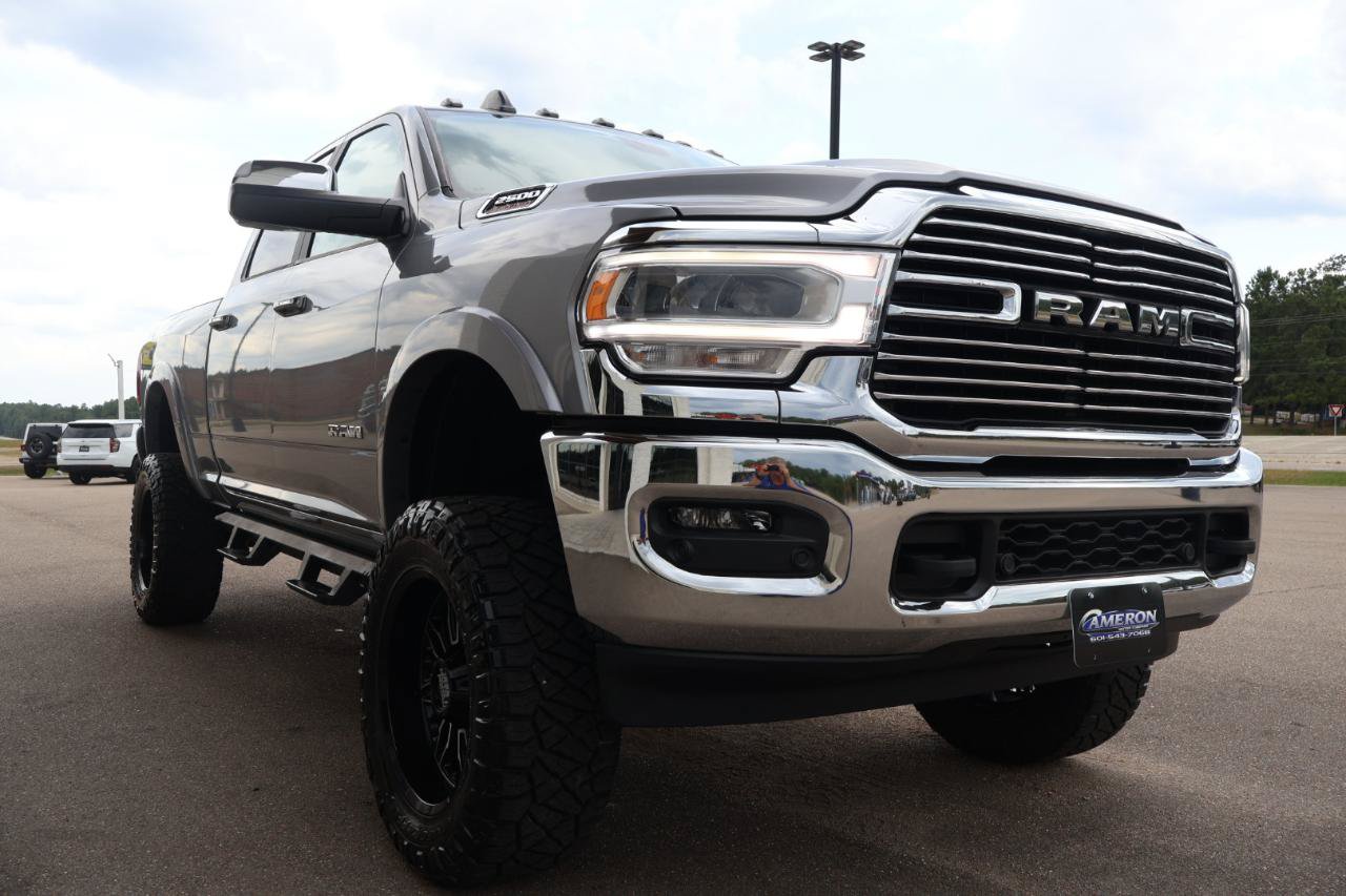 Used 2022 RAM 2500 Laramie AWD/4WD image 9
