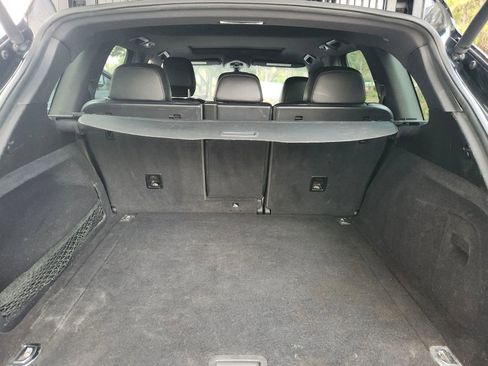 Used 2017 Porsche Cayenne Platinum Edition w/ Premium Package (PJV) image 13