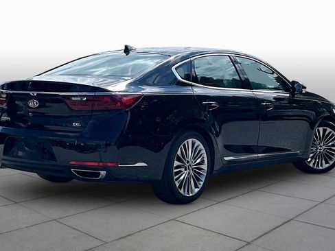 Used 2019 Kia Cadenza Limited FWD image 13