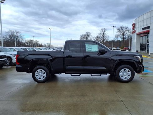 New 2025 Toyota Tundra SR image 2