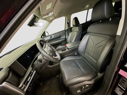 Used 2025 Hyundai Santa Fe SEL image 13