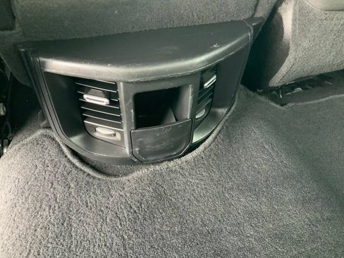 Used 2024 RAM 2500 Big Horn AWD/4WD image 19