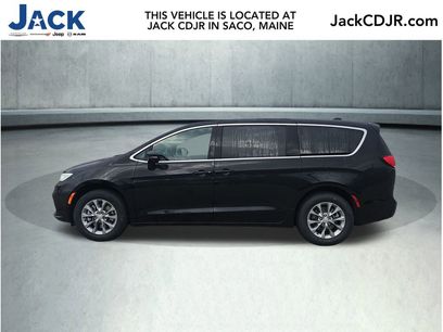 New 2026 Chrysler Pacifica Limited