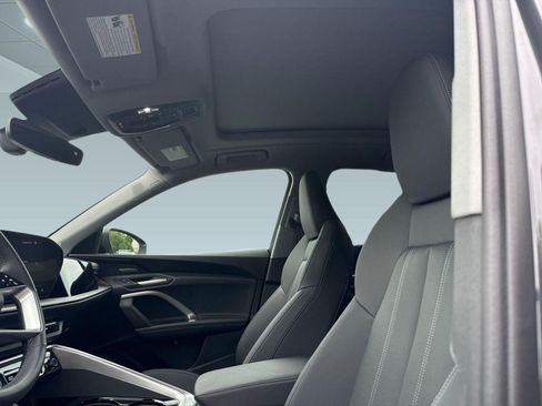 New 2025 Audi Q5 Premium Plus AWD/4WD image 47