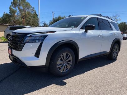 New 2026 Nissan Pathfinder SV